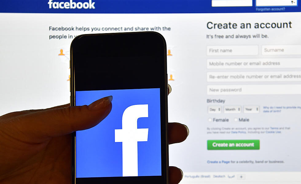 फेसबुक यूजर को फर्जी कापीराइट नोटिस भेज रहे साइबर अपराधी, नामी लोगों को बना रहे निशाना