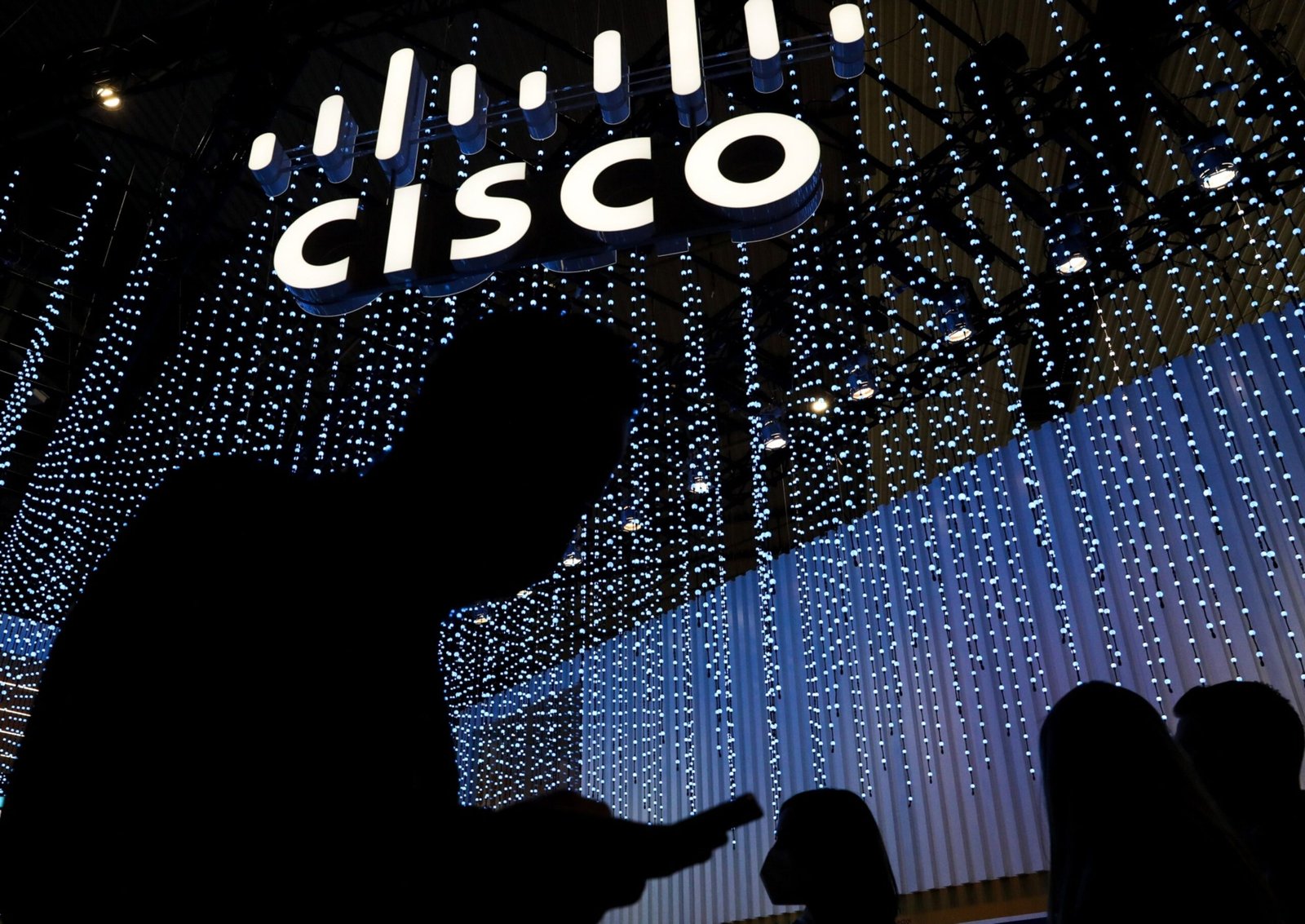 Networking Giant Cisco’s 2.8 GB Data Compromised, Know All About The Hack